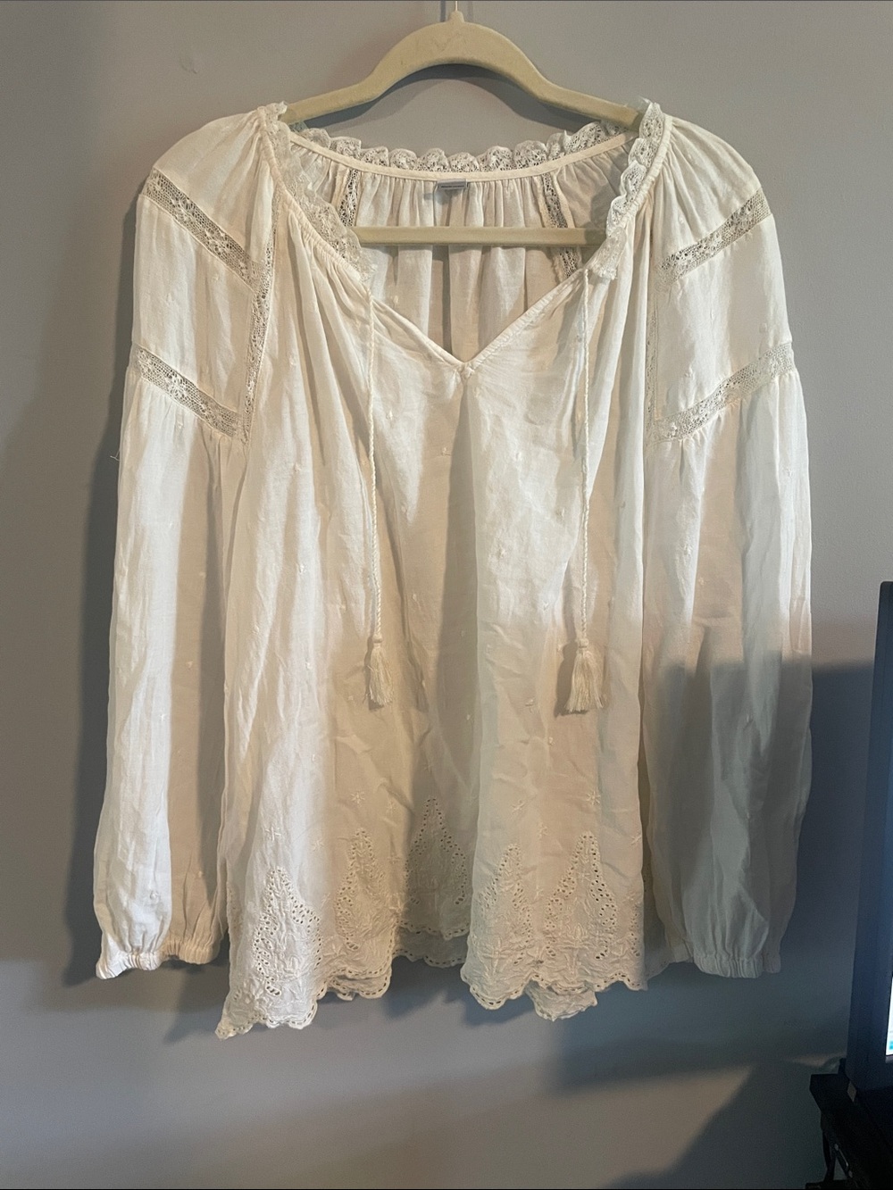 Old Navy Cream Lace-Trim Boho Peasant Blouse